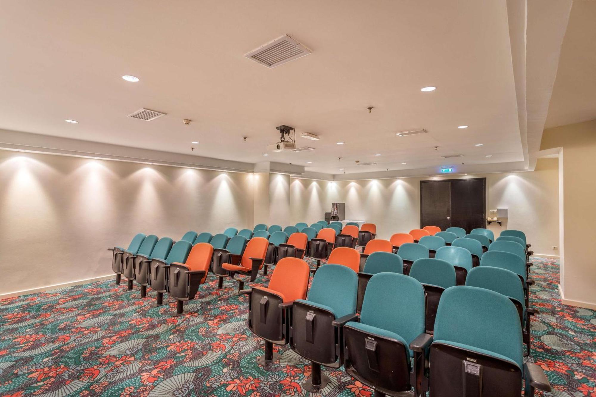 Seven Seas Hotel Life เกเมร์ ภายนอก รูปภาพ