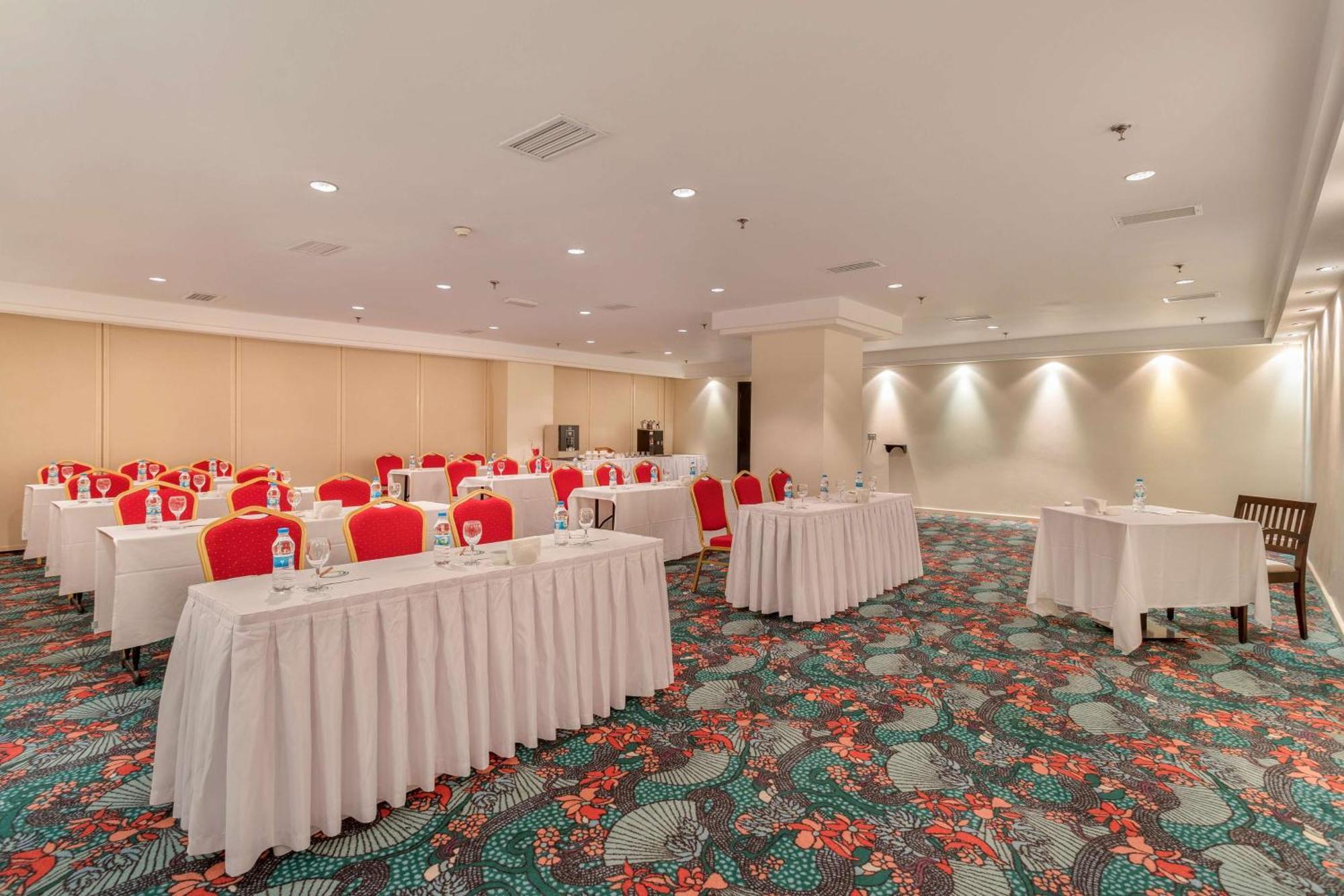 Seven Seas Hotel Life เกเมร์ ภายนอก รูปภาพ